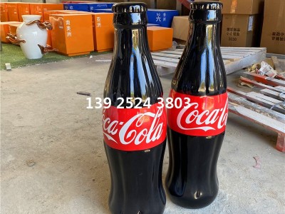 大型玻璃钢广告瓶子雕塑商场美陈仿真可乐瓶百事可乐品牌形象模型图3