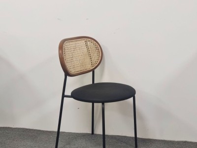 富泽家具现代简约轻奢风格小户型家用餐厅奶茶店金属编藤软 包餐椅图8