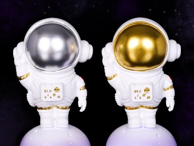 柏顺原创宇航员摆件太空人站月球现代家居儿童房装饰品工艺品定制图3