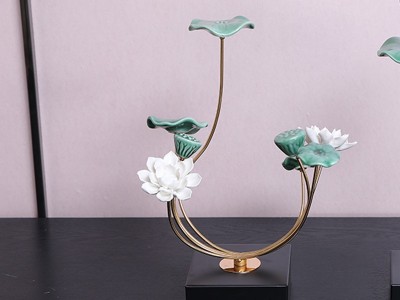 陶瓷工艺品创意礼品样板房现代荷叶花家居办公室软装饰品图6